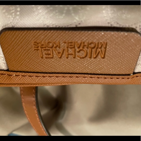 Michael Kors Zippered Polyester Tote - Picture 11 of 16